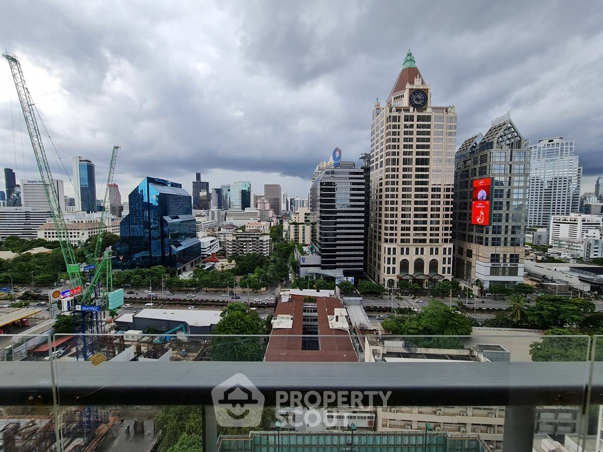 รูป คอนโด 3-ห้องนอน ที่ สาธร การ์เด้นส์ ใกล้ MRT สีลม (ID 2874071) - รูปที่ 4/22