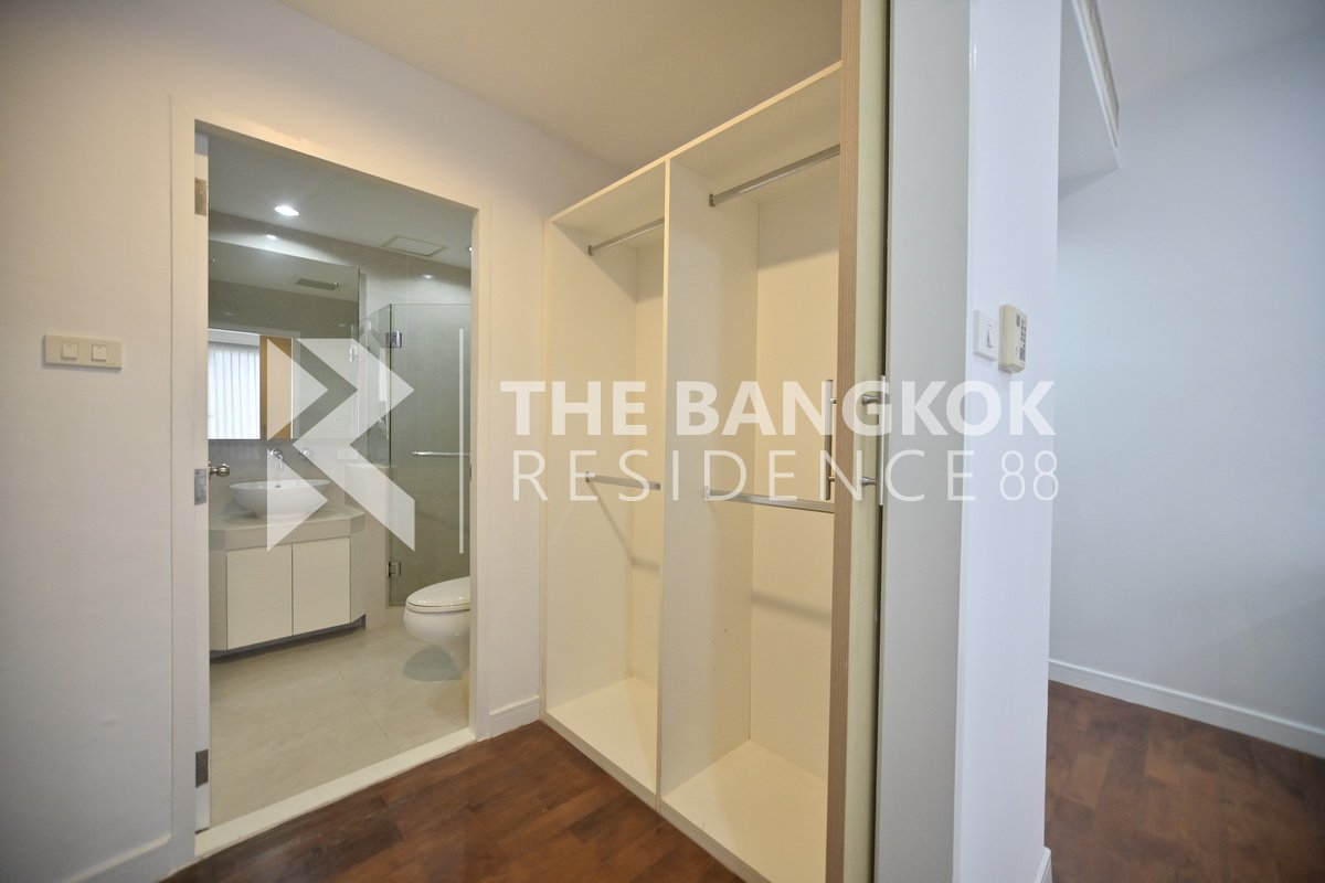 picture More Relaxation with Condo Near MRT Baan Siri 24 - 4/10