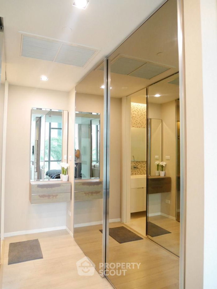 รูป คอนโด 1-ห้องนอน ที่ เดอะ รูม สุขุมวิท 21 ใกล้ MRT สุขุมวิท (ID 2873801) - รูปที่ 7/9