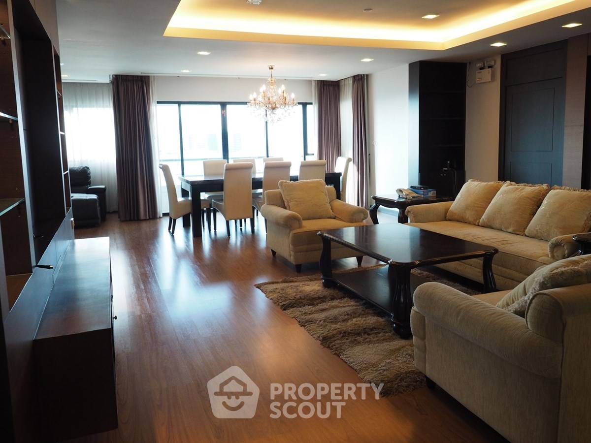 รูป คอนโด 3-ห้องนอน ที่ สาธร การ์เด้นส์ ใกล้ MRT สีลม (ID 2874586) - รูปที่ 3/27