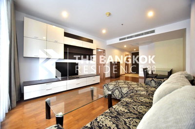 Condos for sale : Siri Residence near BTS Phrom Phong Room available, great price