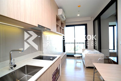 Condos for sale : Comfortable Living Starts Here M Jatujak near BTS Saphan Khwai