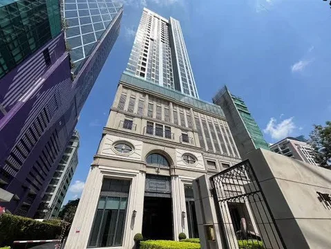 A034857 The Diplomat Sathorn