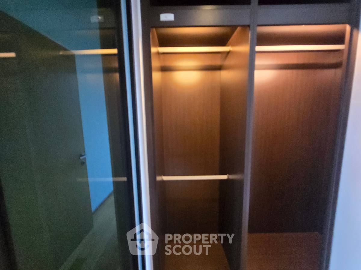 รูป คอนโด 2-ห้องนอน ที่ สาธร การ์เด้นส์ ใกล้ MRT สีลม (ID 2877153) - รูปที่ 28/48