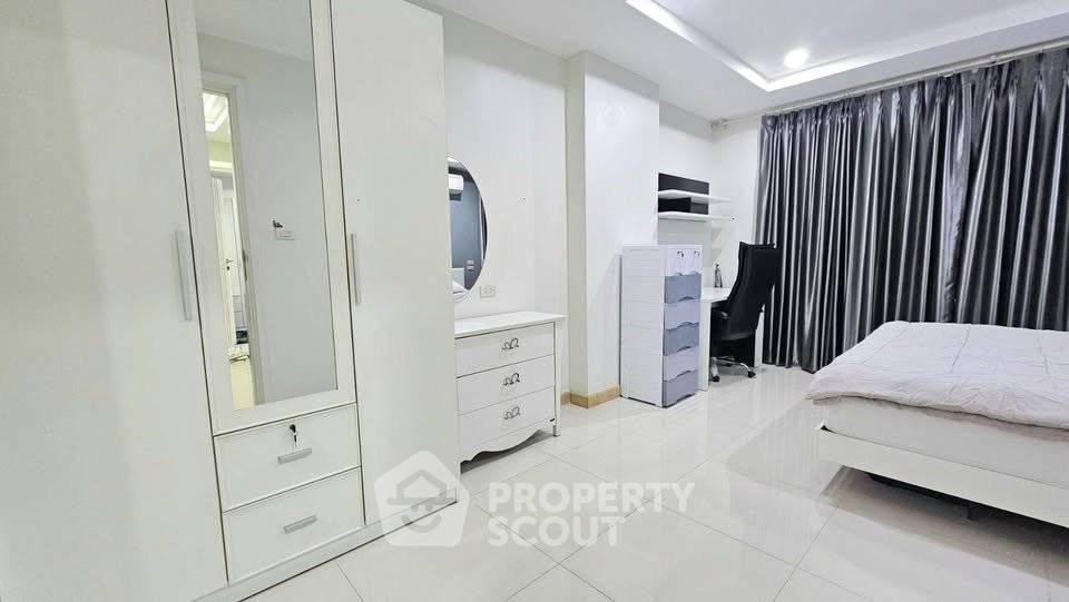รูป คอนโด 2-ห้องนอน ที่ แฮปปี้ คอนโด ลาดพร้าว 101 ใน คลองเจ้าคุณสิงห์ (ID 2694608) - รูปที่ 4/15