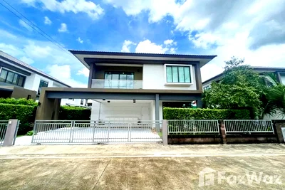 เช่าบ้านเดี่ยว กรุงเทพมหานคร : บ้านเดี่ยวใหม่ 2 ชั้น 1365764