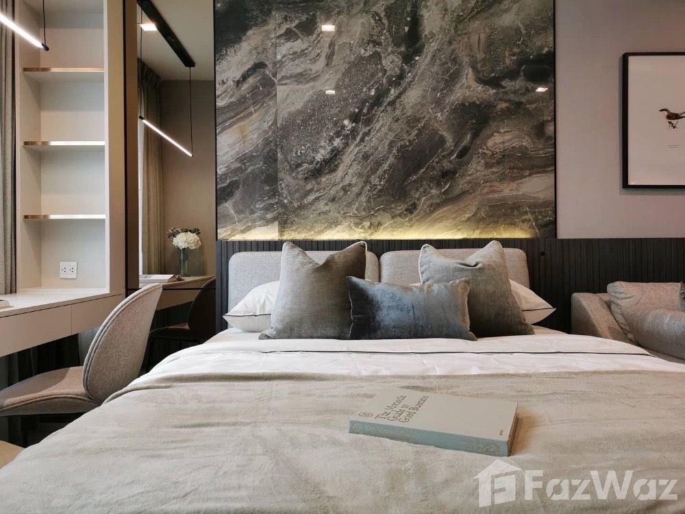picture Studio Condo for sale at Life One Wireless  1906990 - 7/12