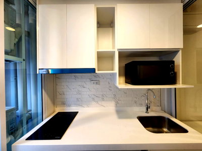 Condos for rent : Condo for Rent at Chateau In Town Ratchayothin 🏙️  💰 Rental Price: 13,000 THB/month (including common fee)