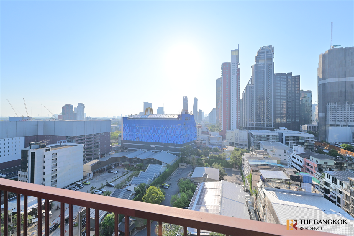 รูป โนเบิล รีวีว ลดหนักจัดเต็ม ใกล้ BTS สถานีเอกมัย - รูปที่ 2/10