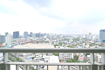 Condos for sale : Life@Ladprao 18 Unit Priced Below Market near MRT Lat Phrao Station
