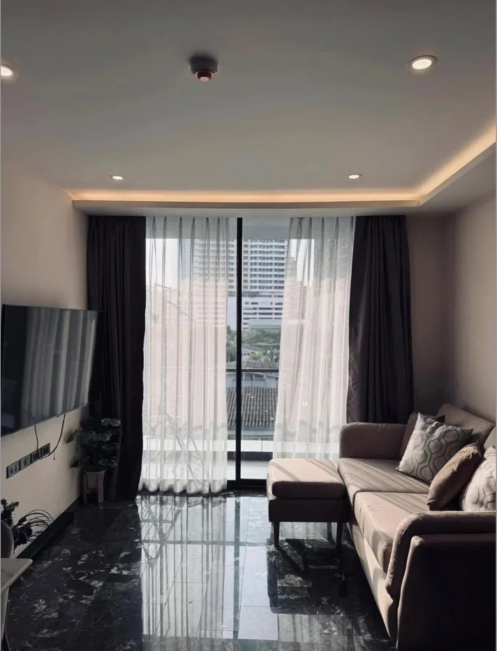 picture A034869 168 Sukhumvit 36 - 5/5