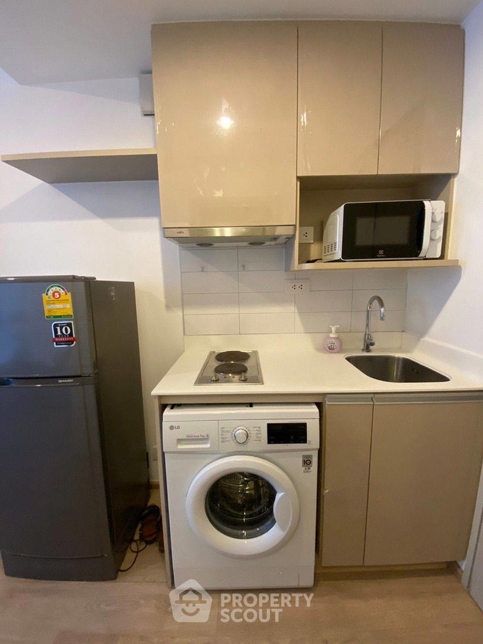 picture 1-BR Condo at Ideo Q Chula Samyan near MRT Sam Yan (ID 2622812) - 8/10