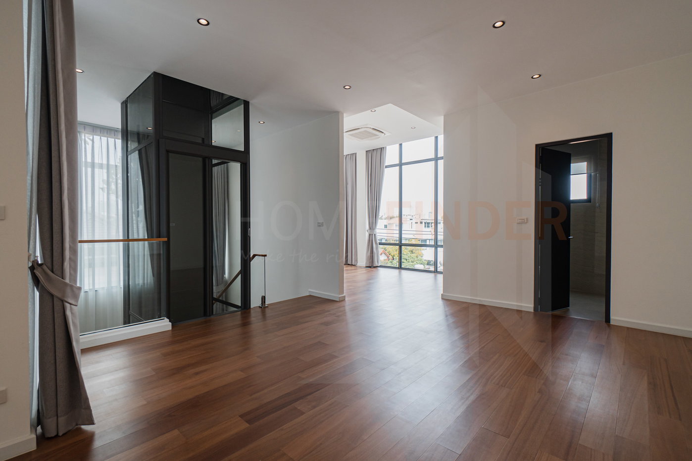 picture Thirra Ladprao 5 bedrooms, for sale - 5/39
