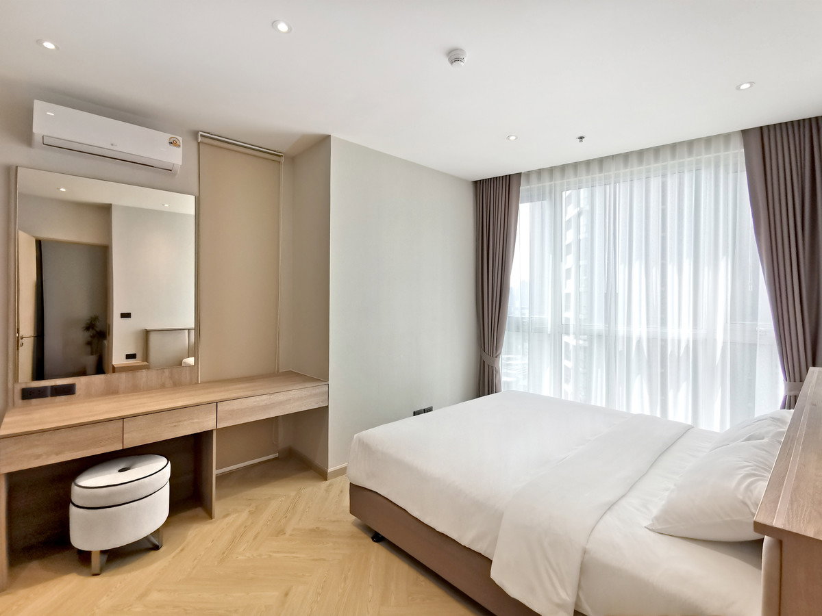รูป ให้เช่า Sky Walk Residences 2 นอน 60 ตร.ม. ชั้น 18 วิวเมืองสวย 150 ม. ถึง BTS 45k/เดือน - รูปที่ 6/13