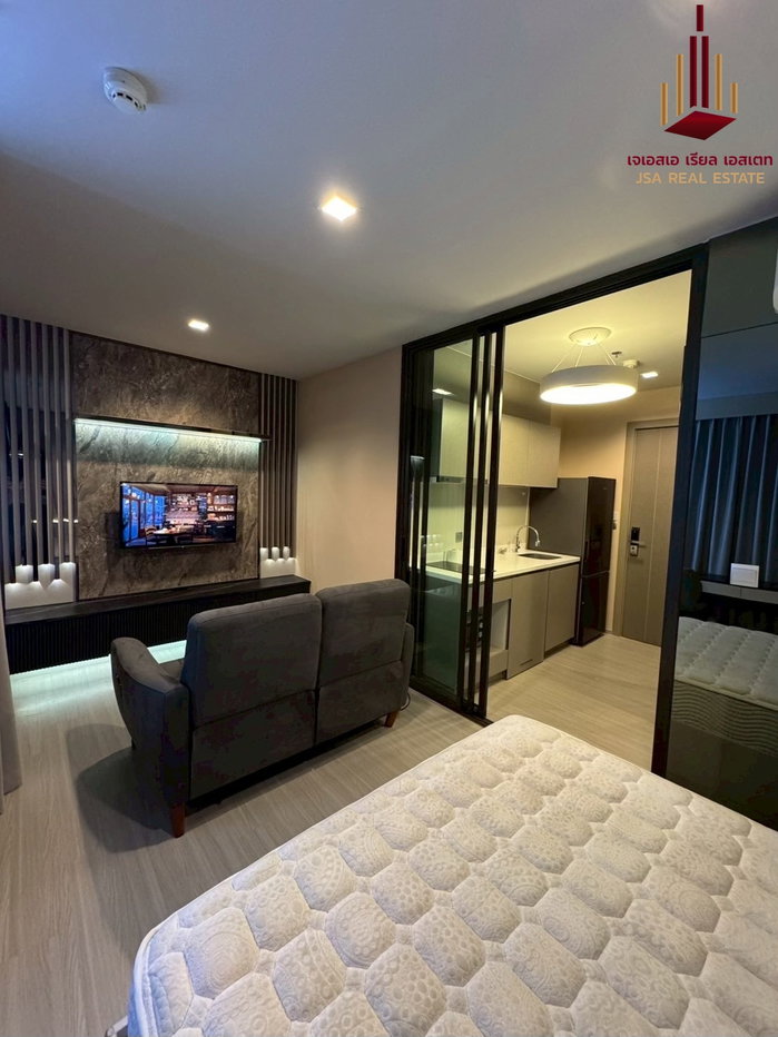 picture ✨ For Sale: Life Asoke - Rama 9 Condo ✨ 💰 Only 3,590,000 THB - 2/6