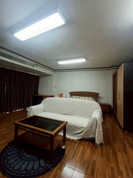 picture  Laem Chabang Tower Contact (Khun Spoy): 099-690-3486 - 6/10