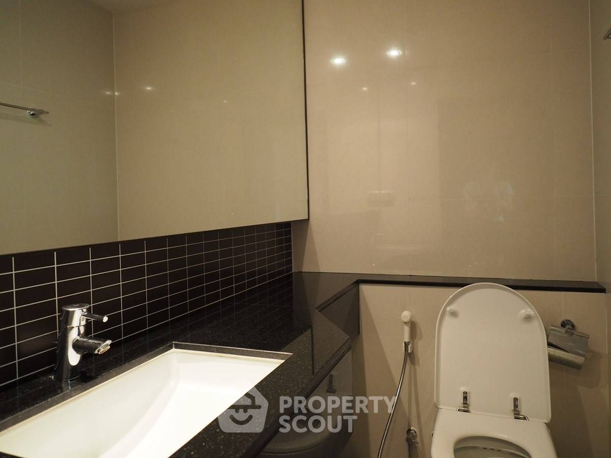 รูป คอนโด 3-ห้องนอน ที่ สาธร การ์เด้นส์ ใกล้ MRT สีลม (ID 2874586) - รูปที่ 24/27