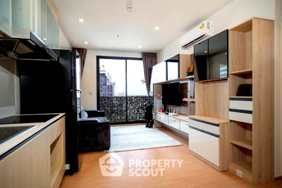 Condos for sale : 2-BR Condo at Maru Ekkamai 2 near BTS Ekkamai (ID 2836220)