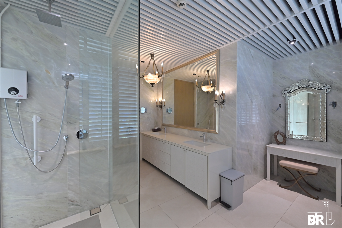 รูป หรูหราเหนือระดับกับยูนิตสุด Luxury เดอะ สุโขทัย เรซิเด้นท์ - รูปที่ 2/10