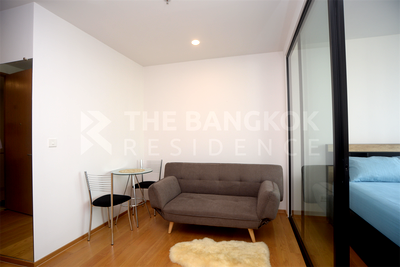Condos for sale : Noble Revo Silom Location Near Employment, Surrounded by Lifestyles near BTS Surasak