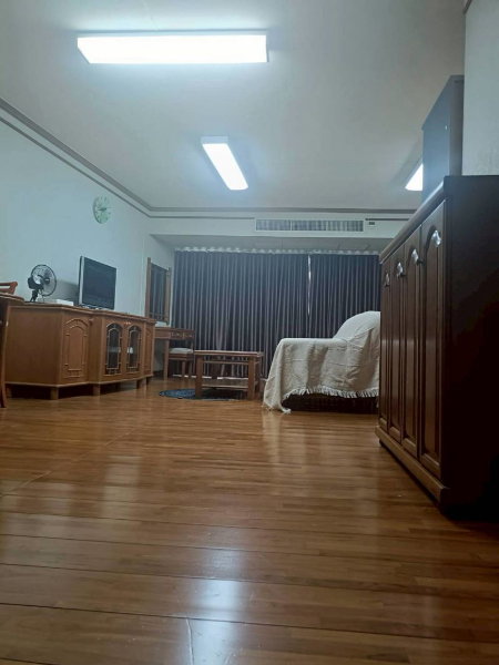 picture  Laem Chabang Tower Contact (Khun Spoy): 099-690-3486 - 5/10