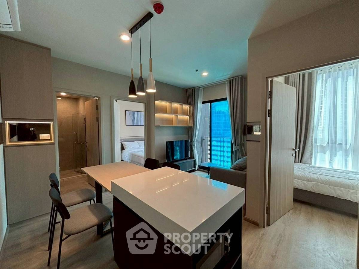 picture 2-BR Condo at Nue District R9 near MRT Phra Ram 9 (ID 2871081) - 1/8