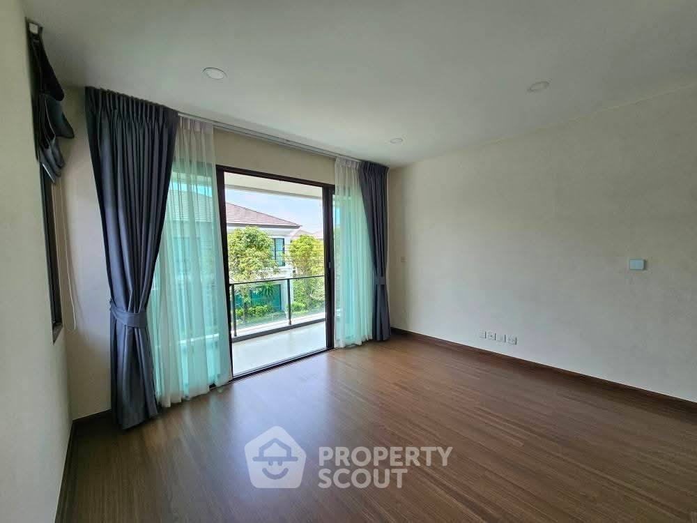รูป บ้าน 4-ห้องนอน ที่ เดอะ ซิตี้ สะพานมหาเจษฎาบดินทร์ฯ ใน ไทรม้า (ID 2877887) - รูปที่ 14/15