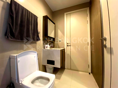 Condos for sale : THE LINE Phahol - Pradipat Condo Near MRT to Save More Time near BTS Sena Ruam