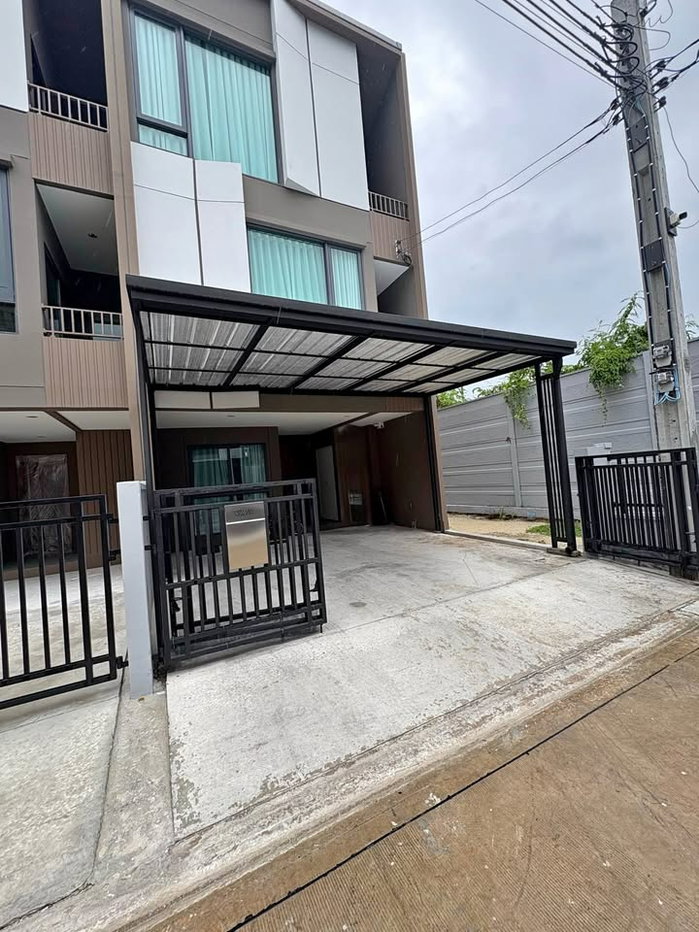 รูป HR3454ให้เช่าทาวน์โฮม 3 ชั้น หลังมุม กลางเมือง พหล-วิภาวดี ทำ Office ได้ ใกล้ BTS แยก คปอ. (Pet-Friendly) - รูปที่ 1/20