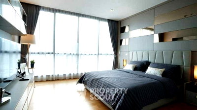 คอนโดให้เช่า : คอนโด 2-ห้องนอน ที่ ไฮด์ สุขุมวิท 13 คอนโดมิเนี่ยม ใกล้ BTS นานา (ID 2237594)