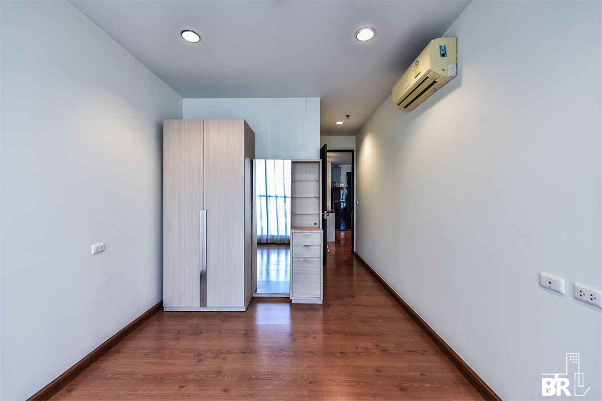picture The Address Siam near BTS Ratchathewi Save Time, Convenient Travel - 3/9