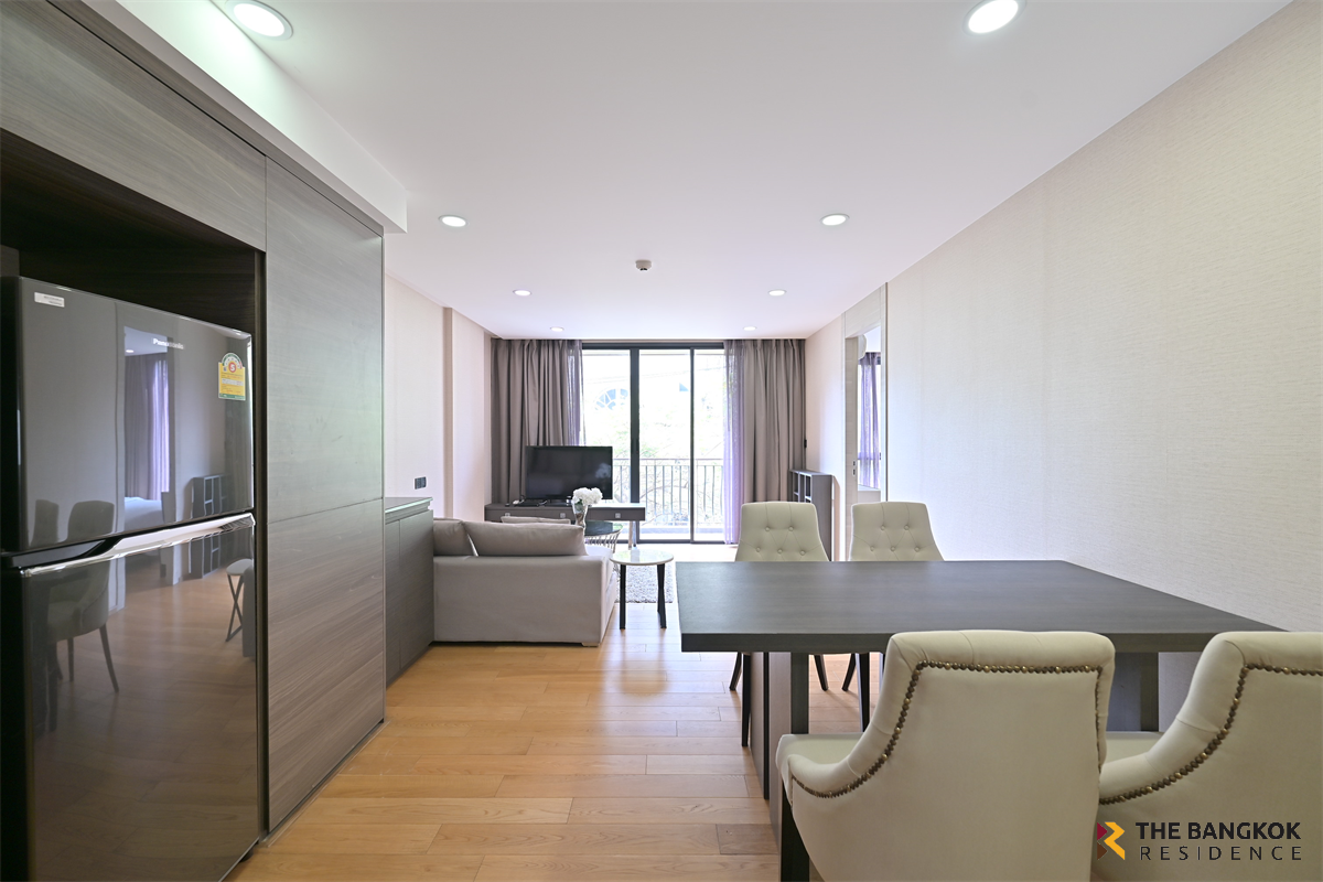picture Klass Condo (Langsuan) near BTS Chit Lom Hot Unit, Available for a Limited Time - 2/10