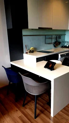 Condos for rent : A034632 Ivy Ampio