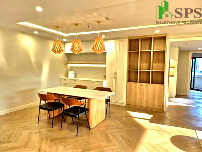 Condos for rent : Condo for Rent Baan Suan Petch Sukhumvit 39 Large room 135 SQM cat allowed (SPSEVE1899)