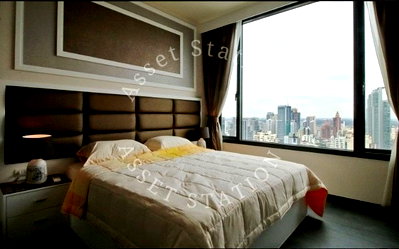 Condos for rent : 🚅 Edge Sukhumvit 23, next to BTS Asoke and MRT Sukhumvit.  ✨