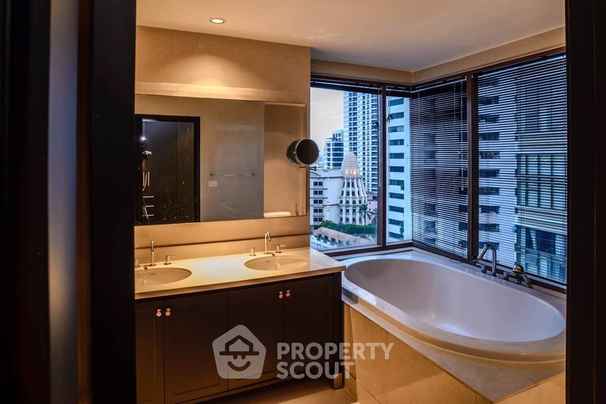 รูป คอนโด 3-ห้องนอน ที่ ดิ เอ็มโพริโอ เพลส ใกล้ BTS พร้อมพงษ์ (ID 2874385) - รูปที่ 13/20