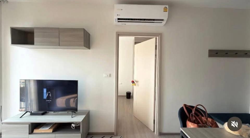 รูป The Base Phetchaburi–Thonglor | ห้องมุม วิวสวย ใกล้ MRT เพชรบุรี & BTS ทองหล่อ พร้อม WiFi ฟรี เพียง 20,000.- - รูปที่ 2/9