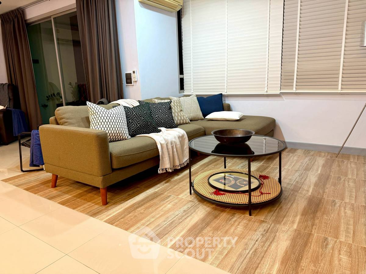 รูป คอนโด 3-ห้องนอน ที่ เดอะ โคลเวอร์ ทองหล่อ เรสซิเดนซ์ ใกล้ BTS ทองหล่อ (ID 2875822) - รูปที่ 17/19