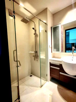 Condos for rent : A034647 Sky Walk Residence