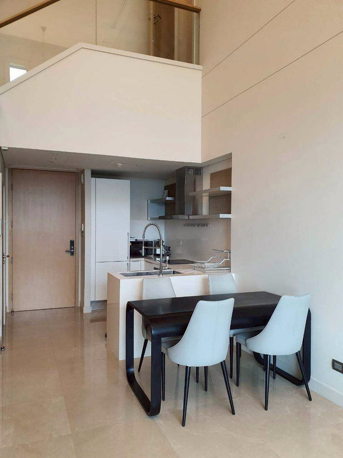รูป เช่า Sindhorn Residence✨ 2Bed Duplex (99ตรม.) วิวสวนลุม 🌳 เลย์เอาท์เหมือนบ้าน ทำเลหลังสวน-ชิดลม Rare Item นานๆ หลุดที!📍 100k/ด. ว่างพร้อมอยู่🔑 - รูปที่ 10/11