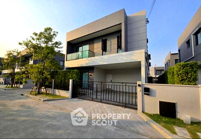 Houses for rent Mega Bangna : 4-BR 190 Sqm House At Centro Bangna In Bang Kaeo (ID 2725598)