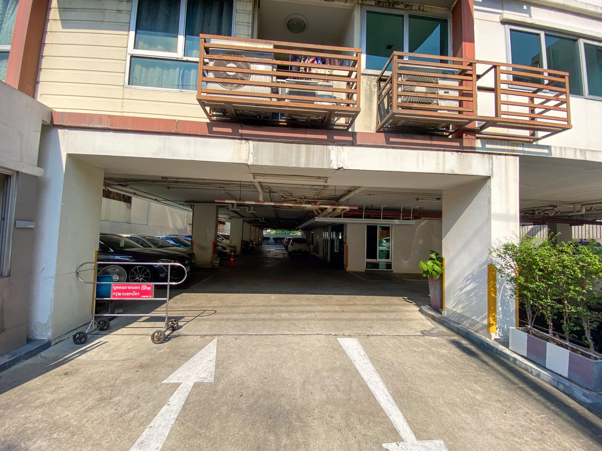 รูป ขายคอนโด One Condominium ลาดพร้าว 15 ห้องใหญ่ 48.8 ตร.ม. 1นอน 1น้ำ ห้องริม วิวโล่ง ทิศใต้ เพียง 2.99 ลบ. - รูปที่ 39/43
