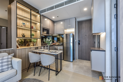 The extro phayathai - rangnam Comfortable Living Starts Here near BTS Victory Monument