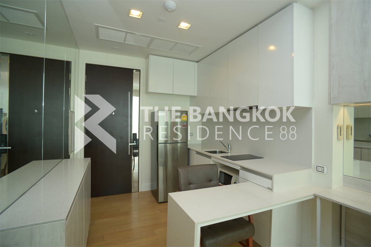 picture Equinox Phahol-Vipha Room available, ready to move in - 5/10