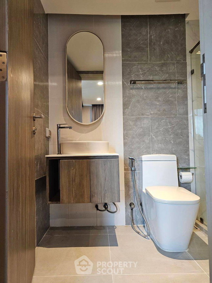picture 1-BR Condo at Lloyd Soonvijai-Thonglor in Bang Kapi (ID 2857949) - 4/15