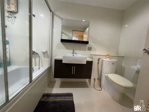 More Relaxation with Condo Near MRT The Fine@River