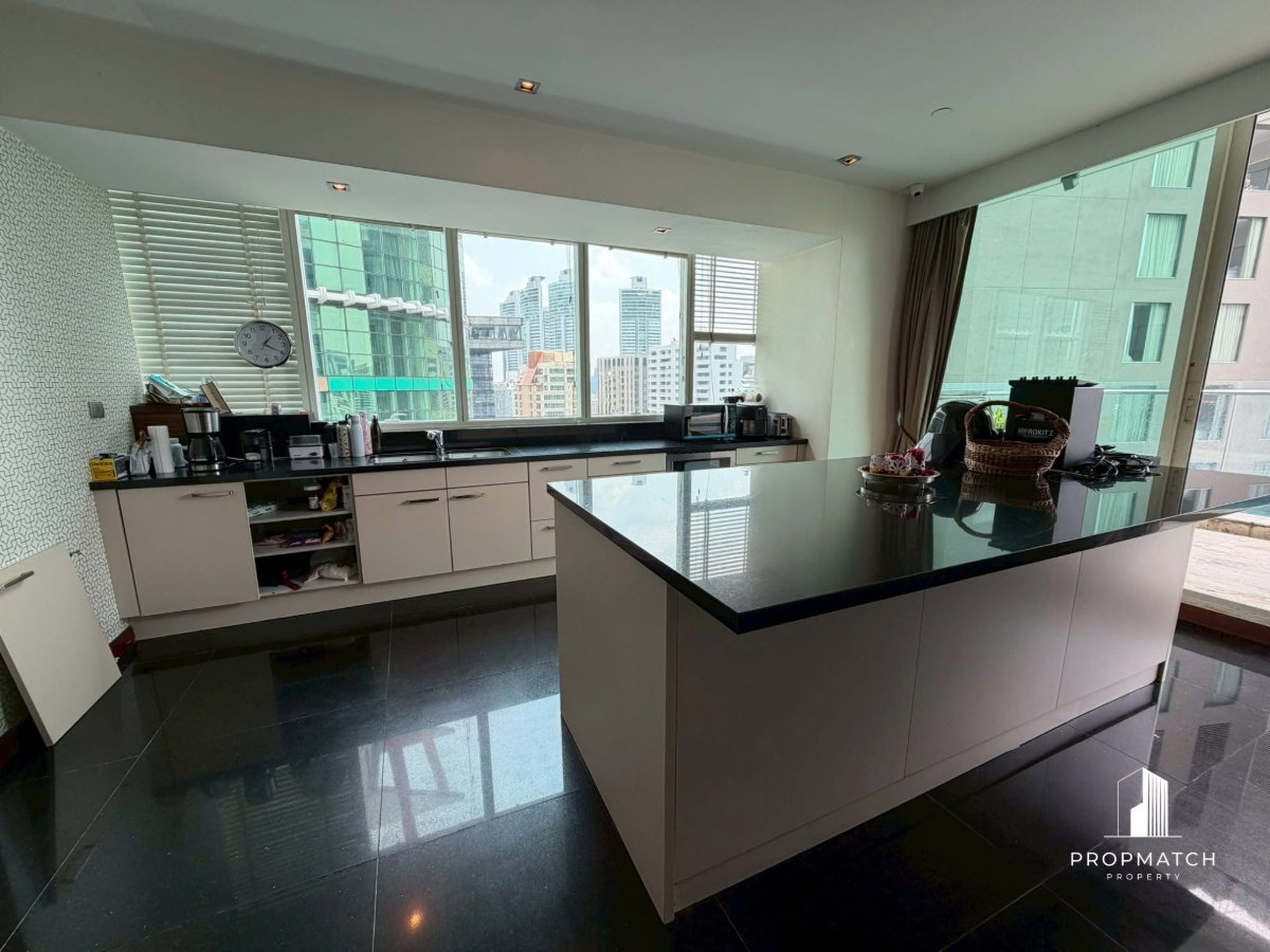รูป PM037622✨Flash Deal ✨ Le Raffine Jambunuda Sukhumvit 31 (4Bed 4Bath 347.16SQM.) พร้อมอยู่ ! เพียง 200,000 บาทต่อเดือน Tel.0981315848 @propmatch - รูปที่ 4/12