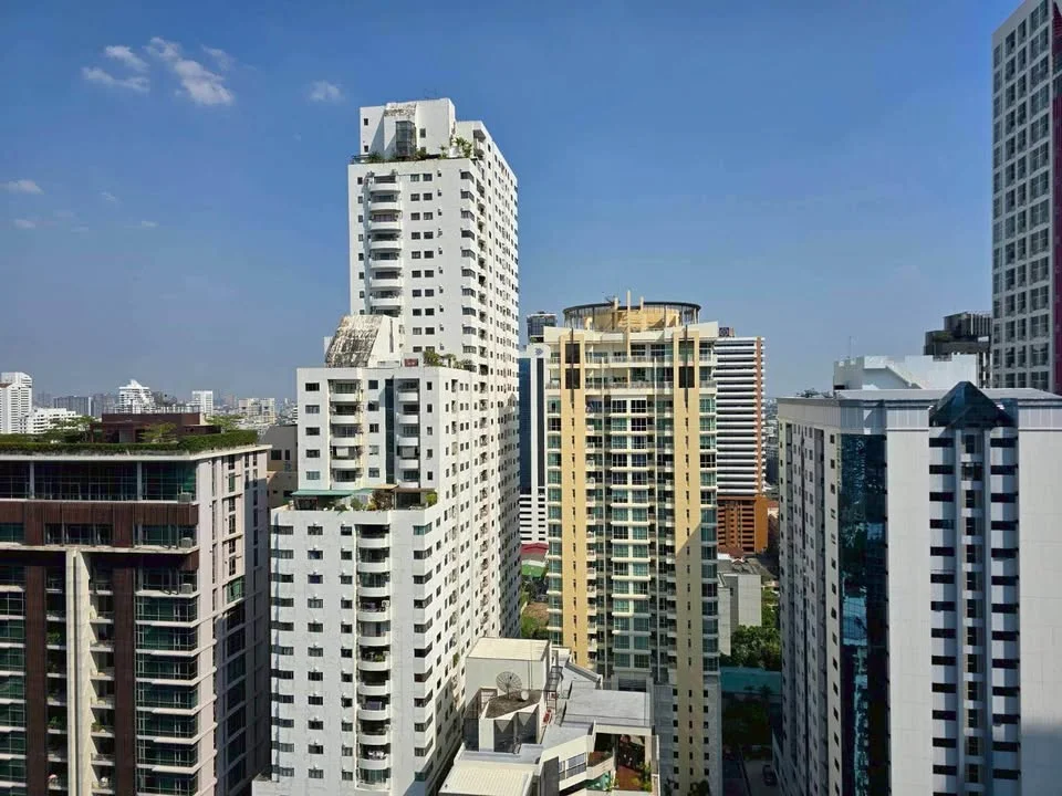 picture A034975 LAVIQ Sukhumvit 57 - 1/6