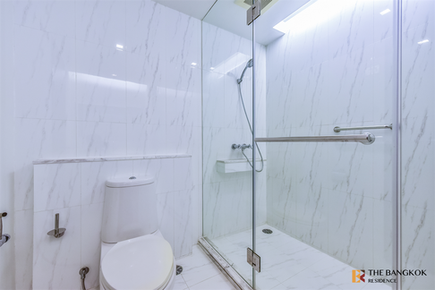 Sathorn Heritage  Great price, prime location