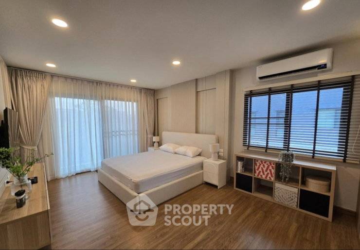 รูป บ้าน 4-ห้องนอน ใน บางแก้ว (ID 2725598) - รูปที่ 9/25
